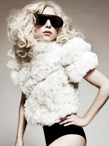 Layered Curly Good Lady Gaga wigs
